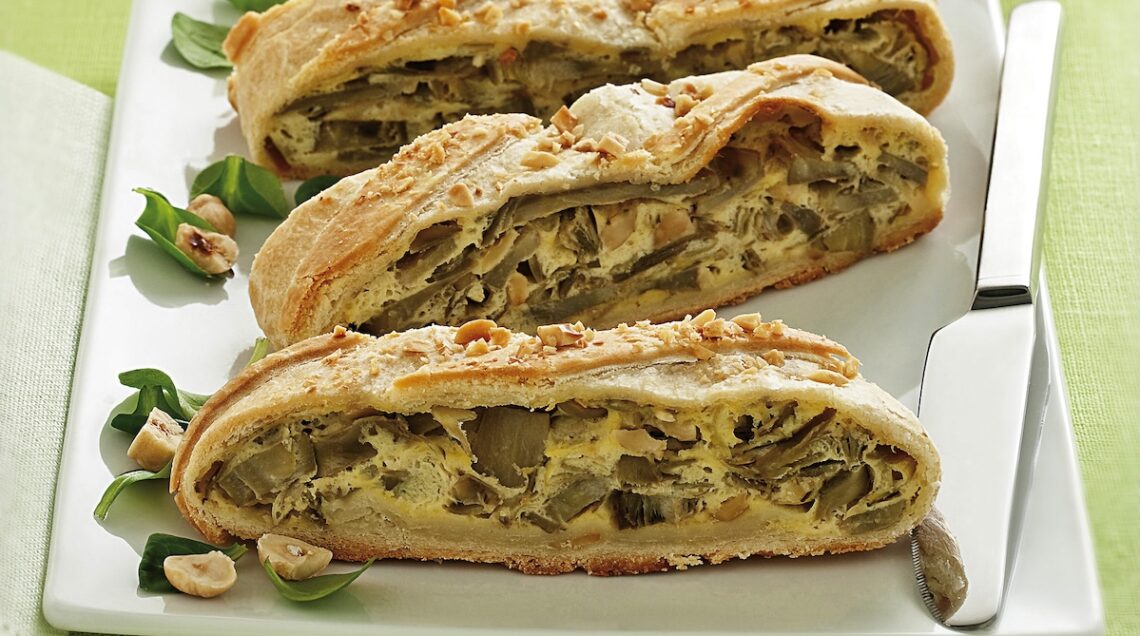 Strudel alla robiola e nocciole