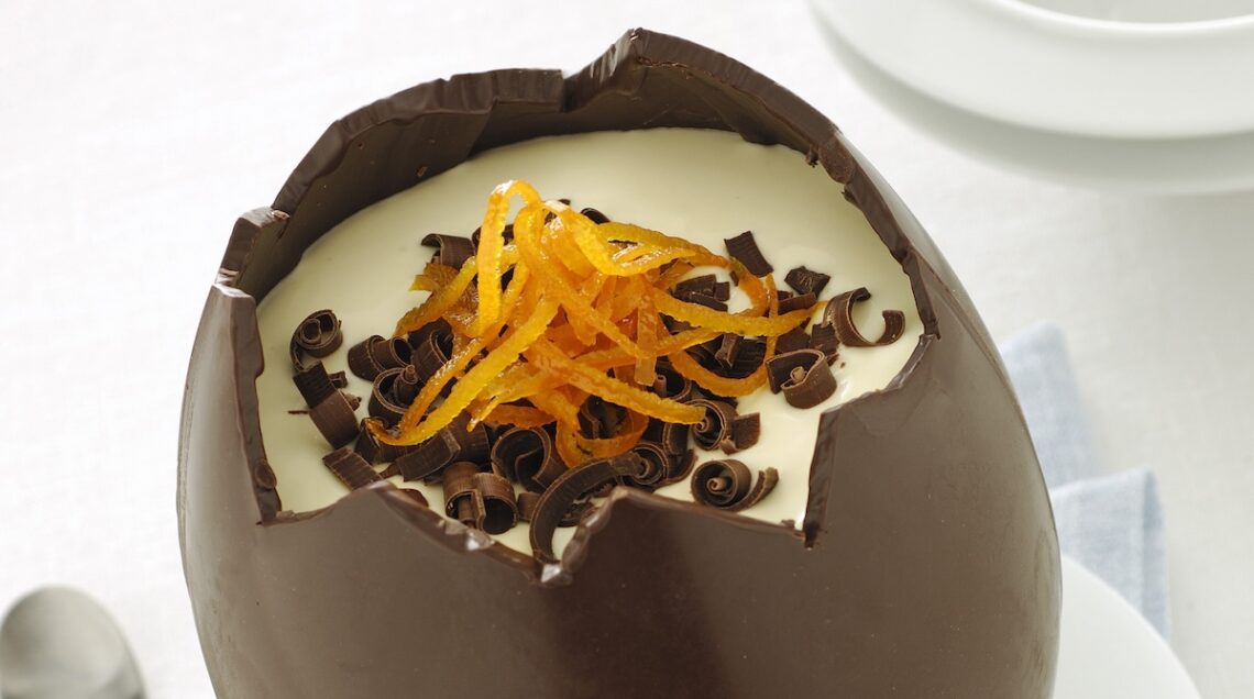 tiramisù all'arancia nell'uovo di Pasqua