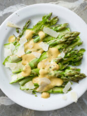 Insalata di asparagi crudi: il contorno veloce e crunch