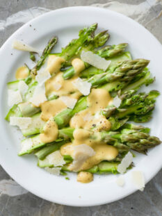Insalata di asparagi crudi: il contorno veloce e crunch