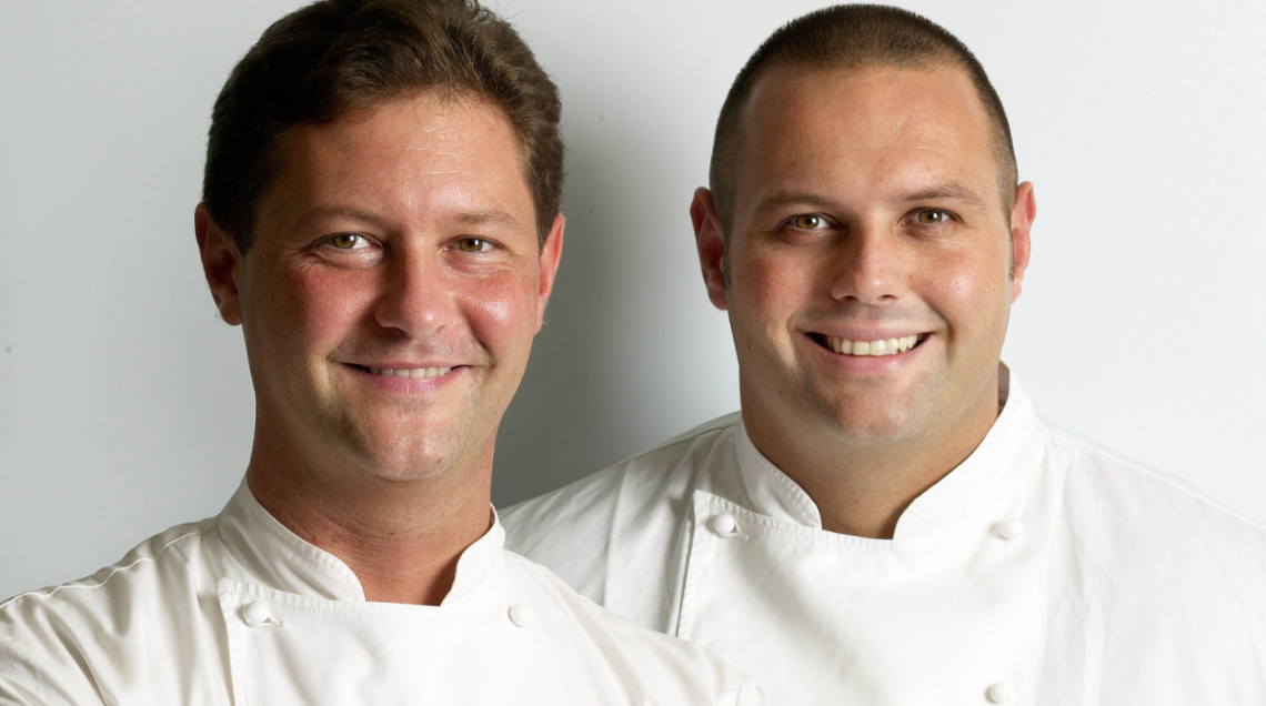 I fratelli Chicco e Roberto Cerea in divisa da chef.