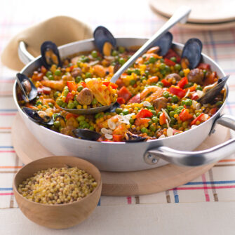 regola sarda in stile paella, con pesce e pollo