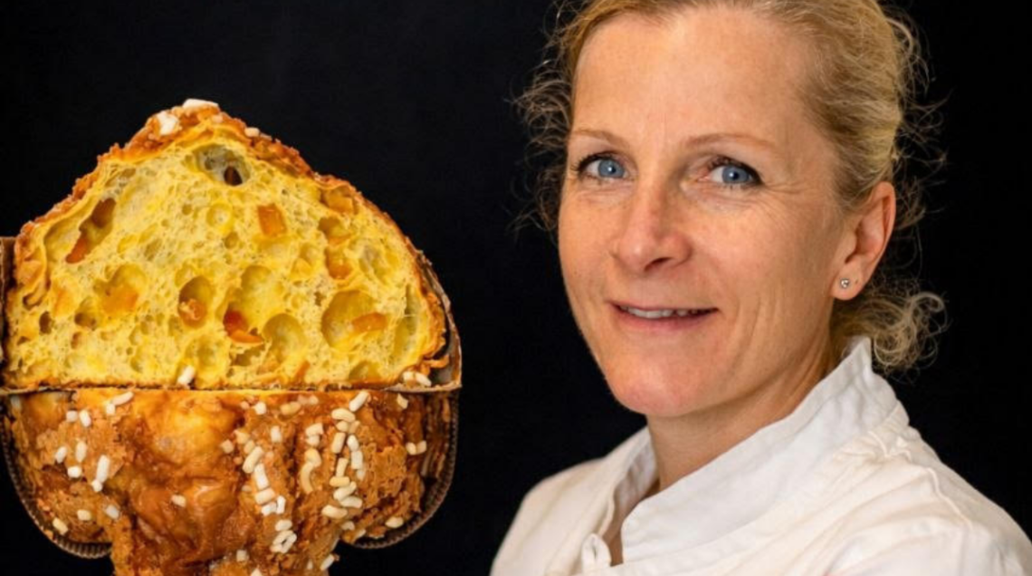 Loretta Fanella mostra la sezione di una colomba artigianale.