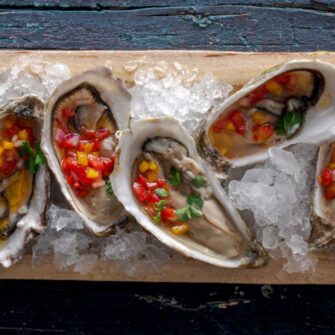 Ostriche Con Vinaigrette Brasiliana ai peperoni