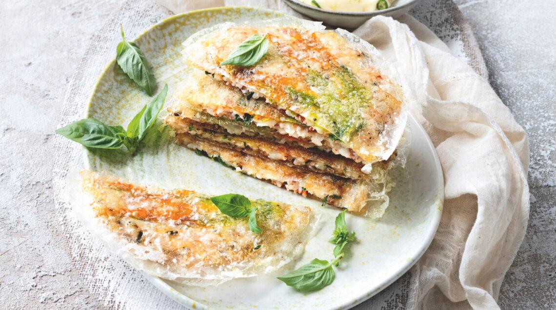 Gamberi e fiori di zucca croccanti in sfoglia di riso