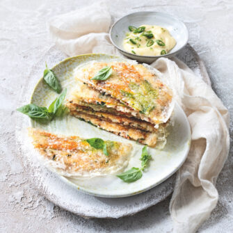 Gamberi e fiori di zucca croccanti in sfoglia di riso