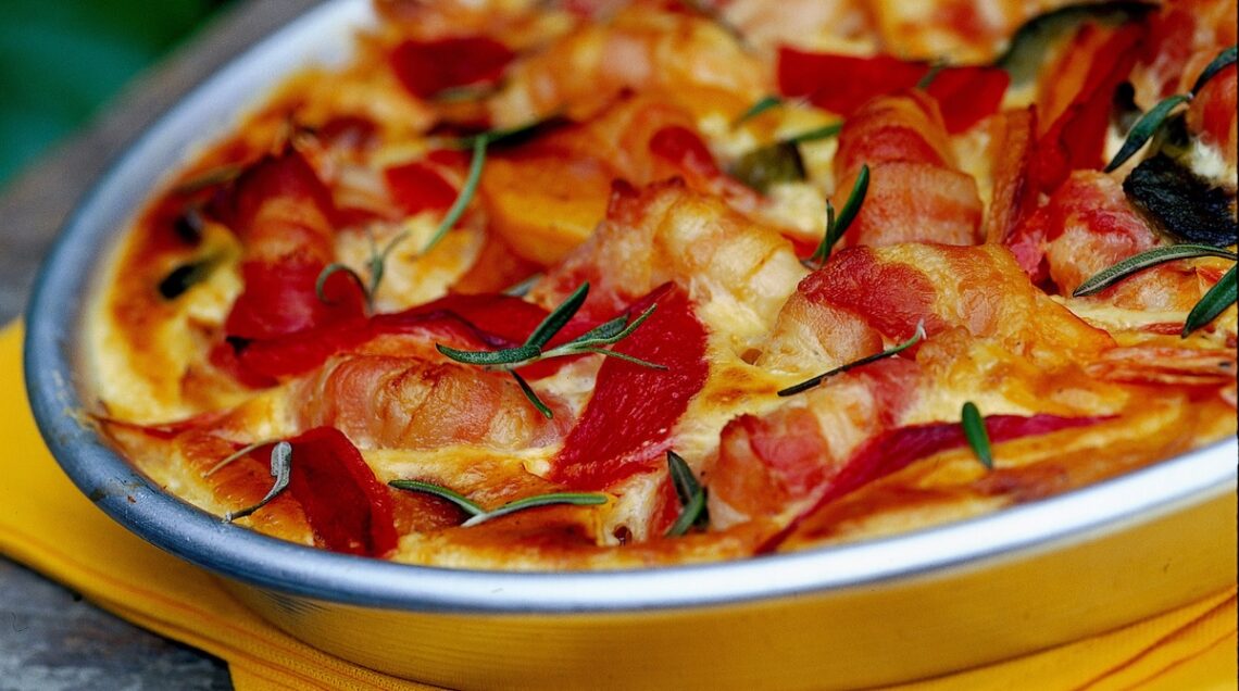 Clafoutis di peperoni e gamberi