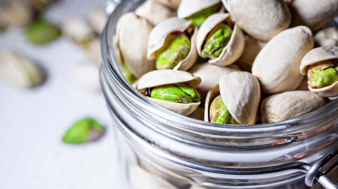 vasetto con pistacchi americani