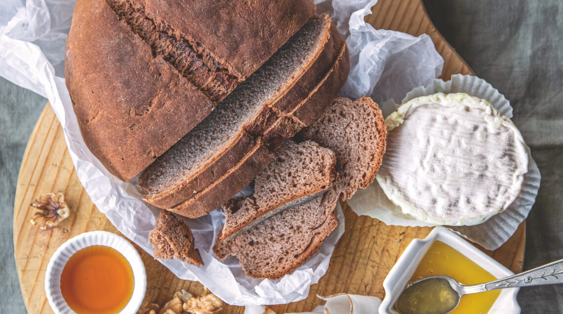 pane rustico con lardo