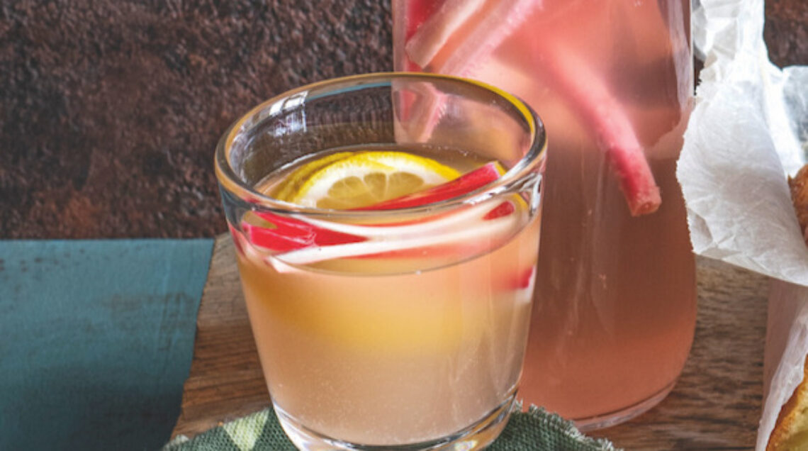 kefir di acqua aromatizzato al rabarbaro