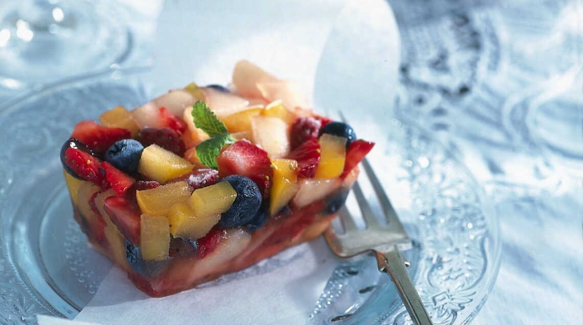 Miscellanea di frutta in gelo