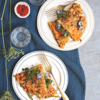 Pancake di fagiolini, fiori di zucca e kimchi