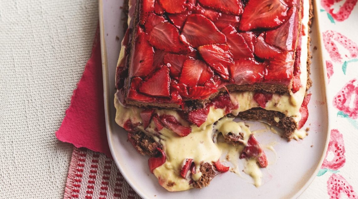 Tiramisù al cacao e fragole