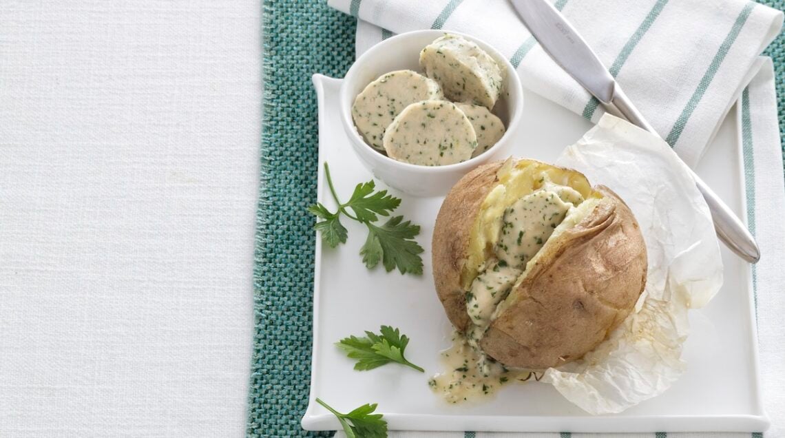 patate al cartoccio con burro aromatico