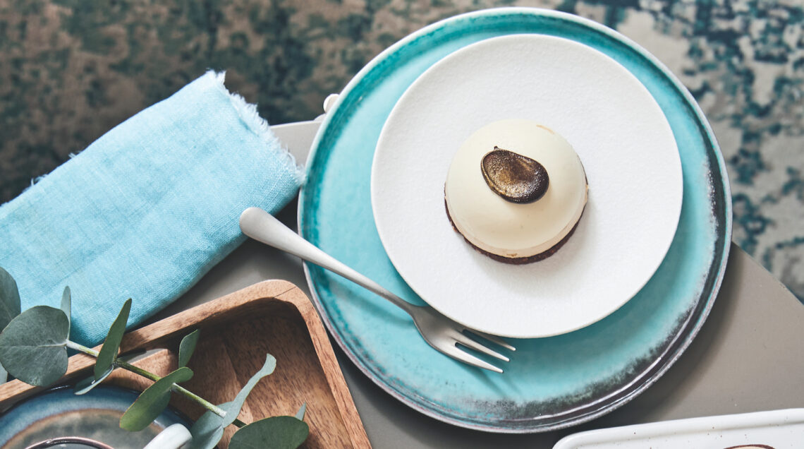 Semifreddo al caffè monoporzione con sablé al cacao