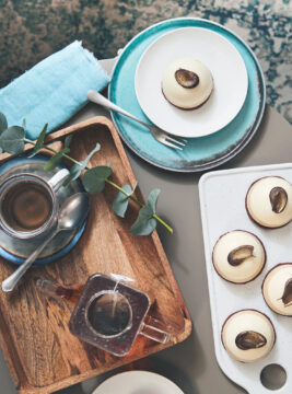 Semifreddo al caffè monoporzione con sablé al cacao