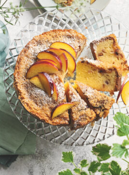 torta di pesche noci al cocco rapè