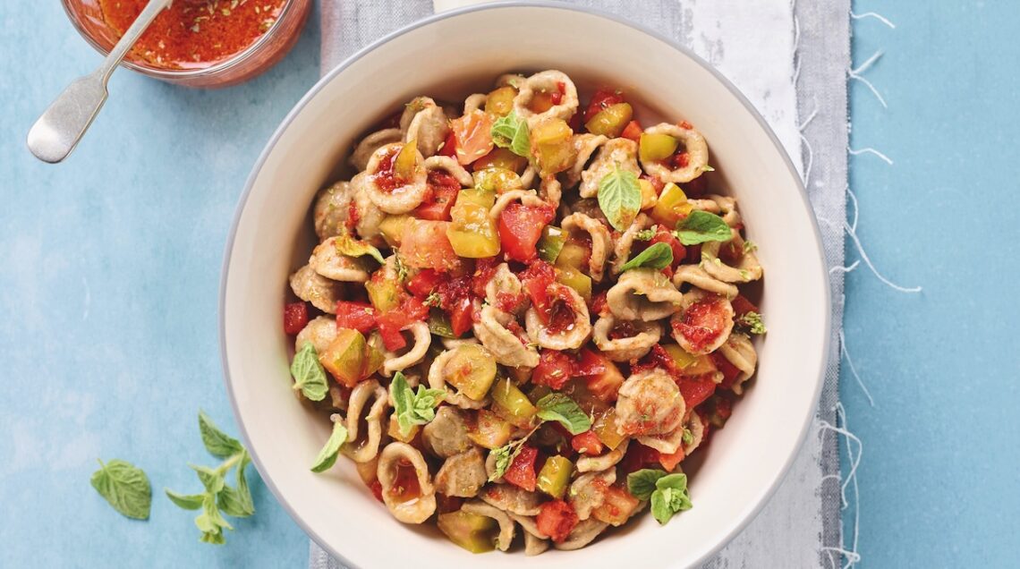 Sugo crudo al doppio pomodoro e briciole