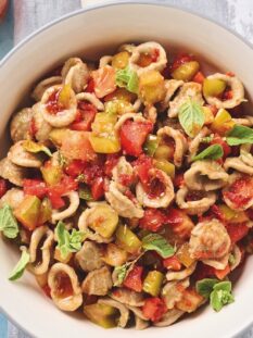 Sugo crudo al doppio pomodoro e briciole