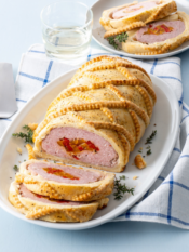 Polpettone in crosta di brisée con peperoni