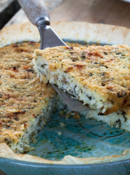 Torta di riso con spinaci ed erbette