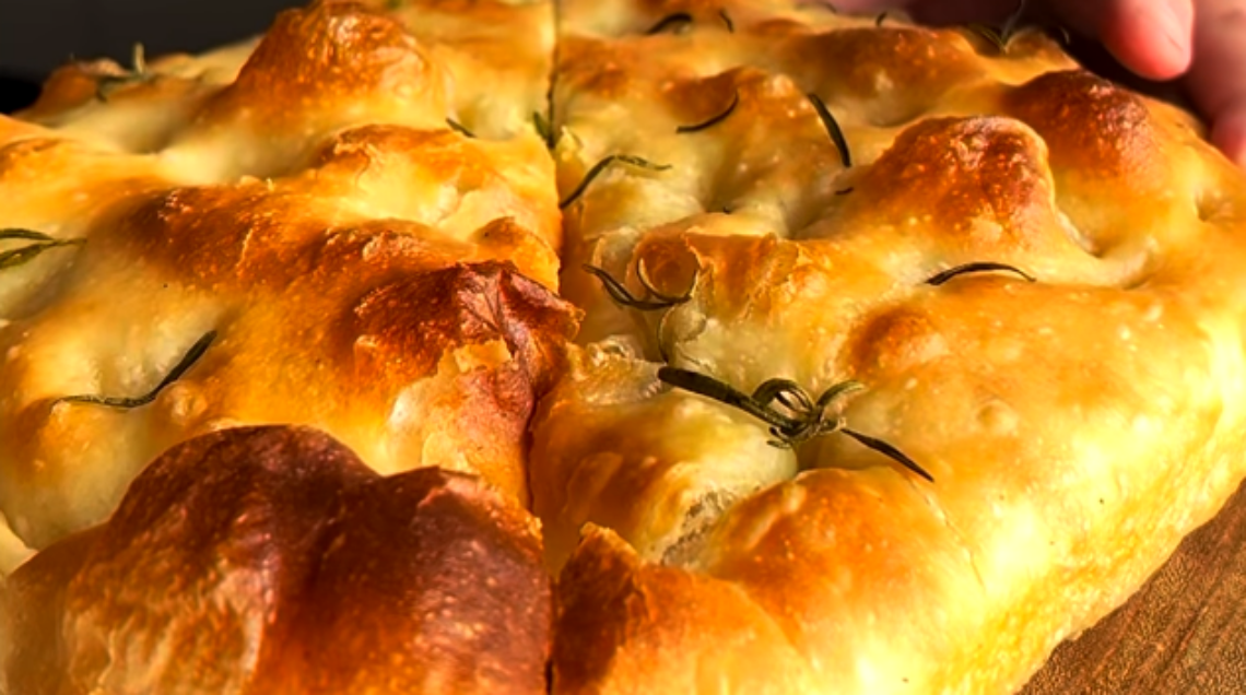 focaccia al rosmarino