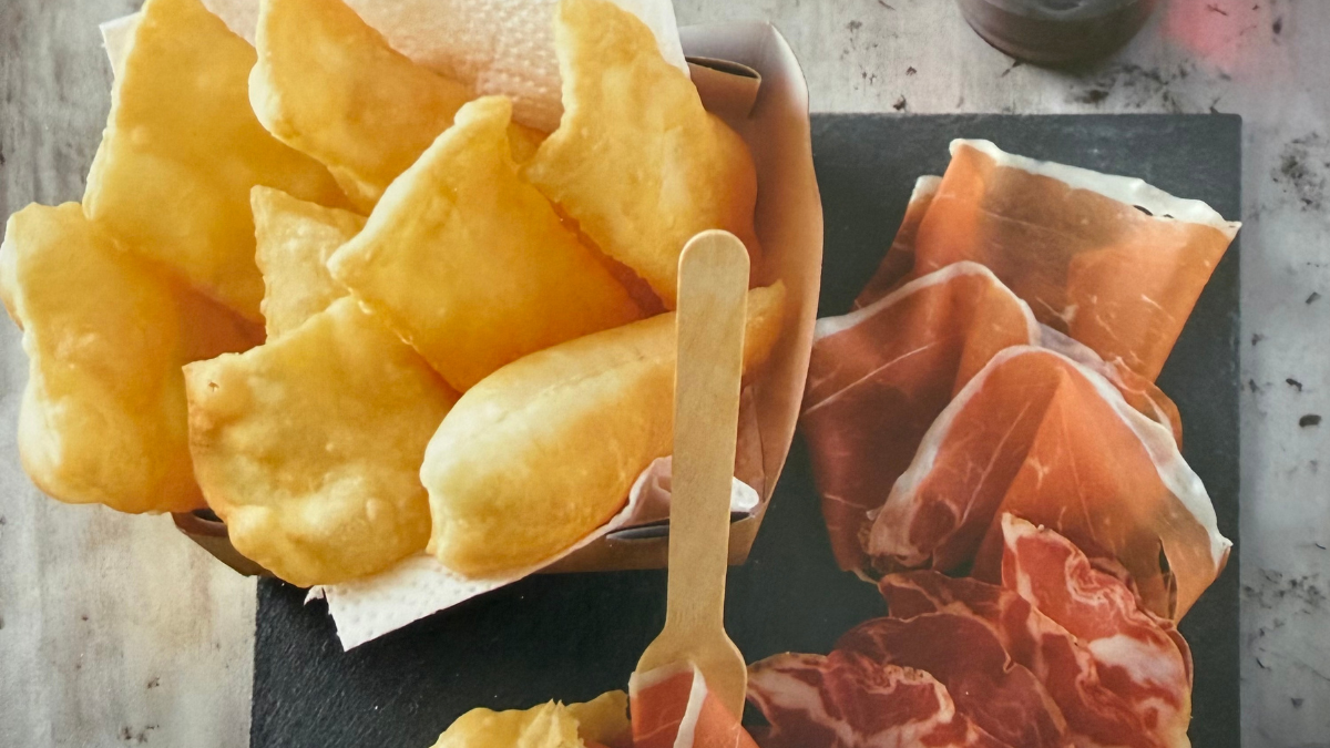 Gnocco fritto con salumi a piacere