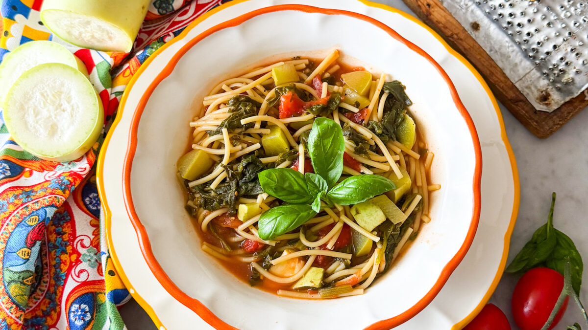 Minestra con i tenerumi: la ricetta estiva