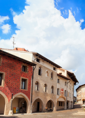 Scorcio del centro storico di Pordenone: Piazza San Marco