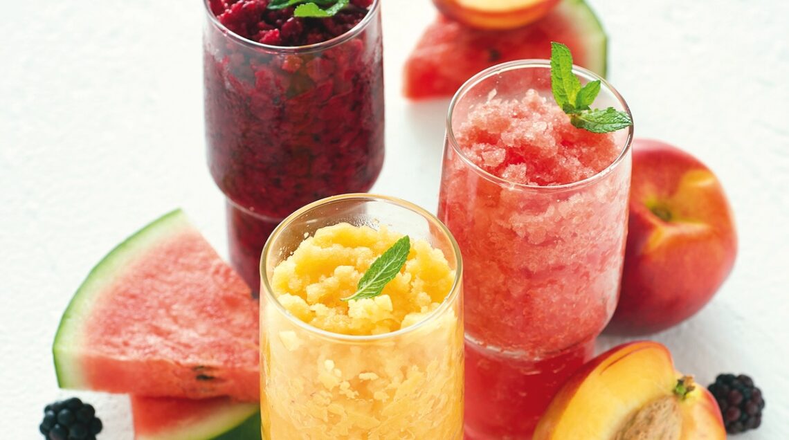 sorbetti di frutta ghiacciata e frutta fresca