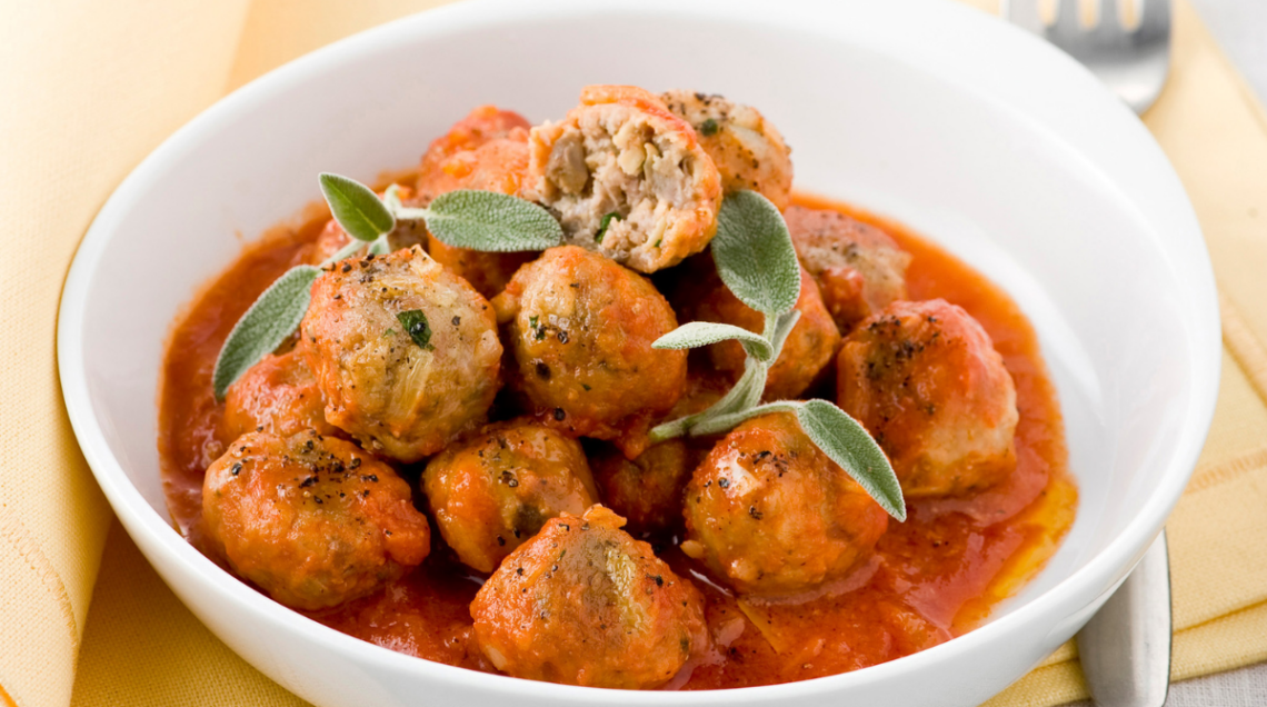 Polpette di vitello in salsa di pomodoro