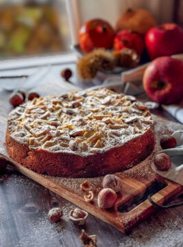 Torta di mele e nocciole
