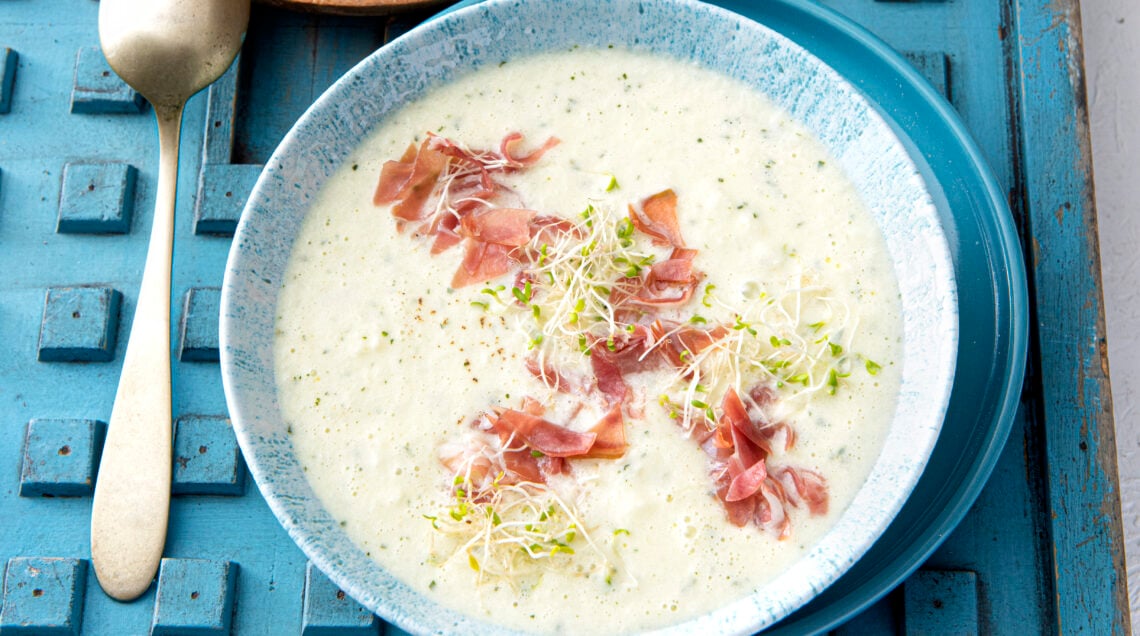 Zuppa fredda di melone bianco e yogurt senza cottura