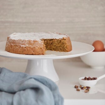 caprese al pistacchio e cioccolato bianco