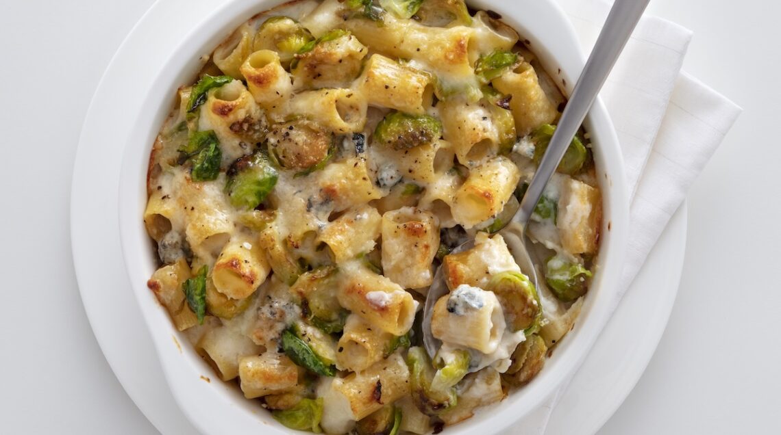 Pasta al gratin con i cavoletti