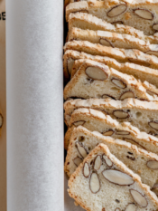 Biscottini leggeri alle mandorle