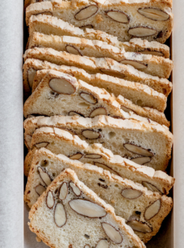 Biscottini leggeri alle mandorle