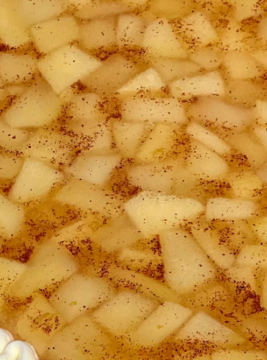 Crostata moderna con mele, cannella e vaniglia