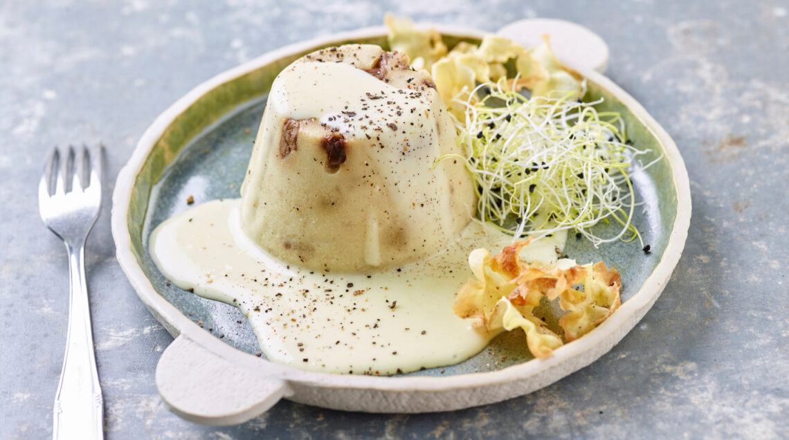 Flan Di Topinambur, Patate E Funghi Con Fonduta - jpg