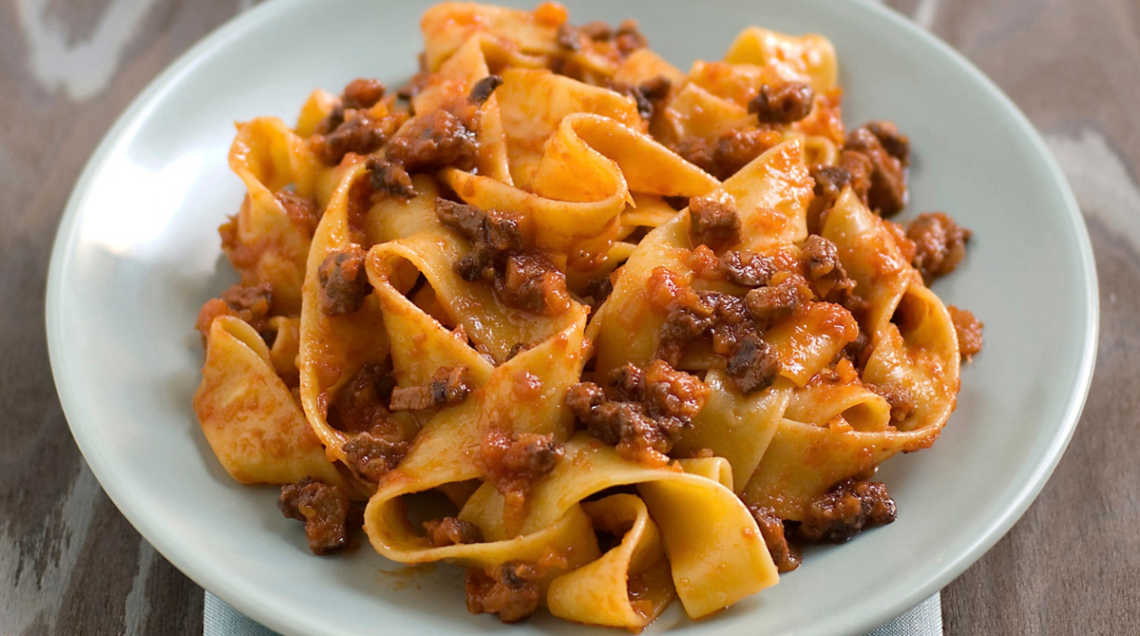 Pappardelle con ragù di cinghiale