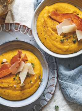 Polenta e zucca con Grana e speck