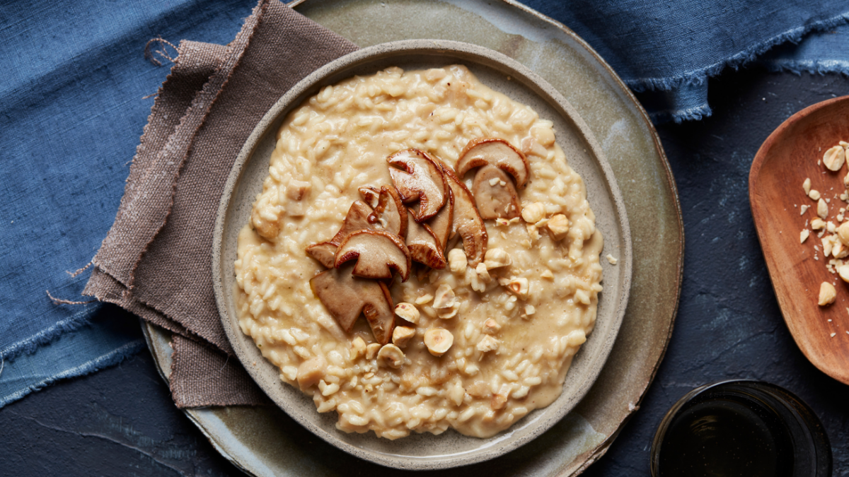 Risotto ai porcini mantecato alle nocciole