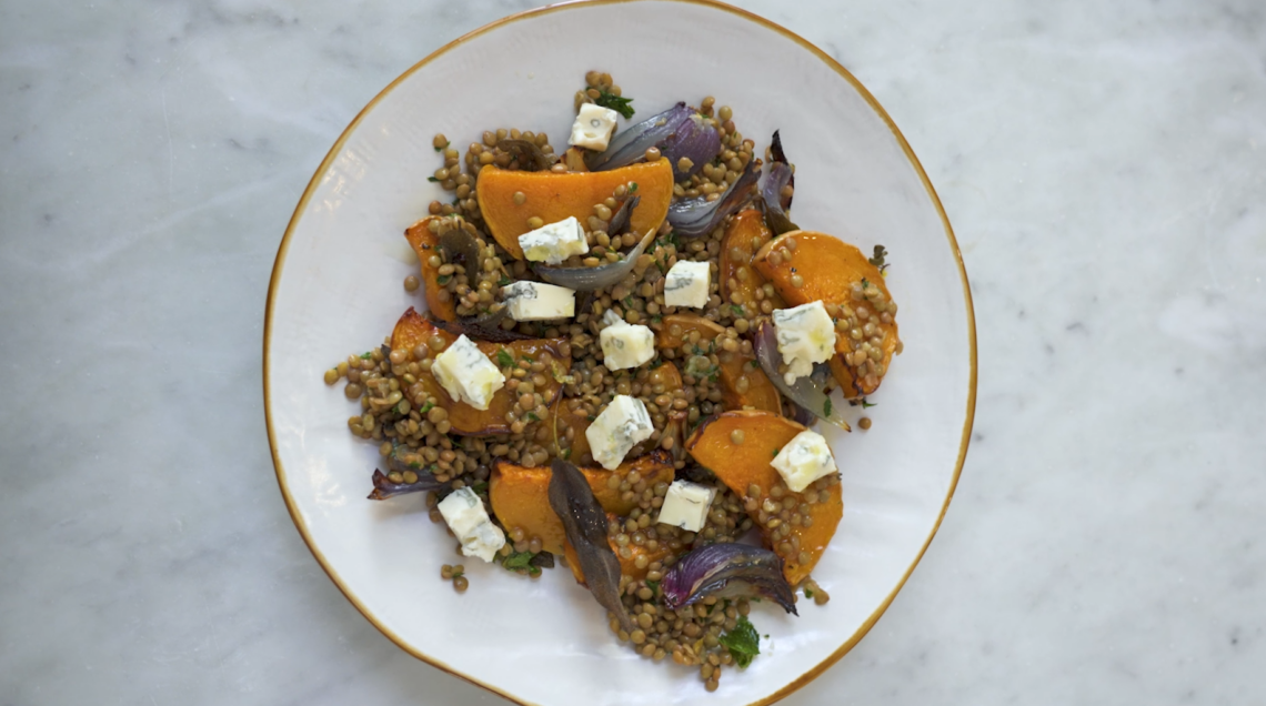 ZUCCA BUTTERNUT ARROSTITA CON LENTICCHIE E GORGONZOLA, cipolla e menta