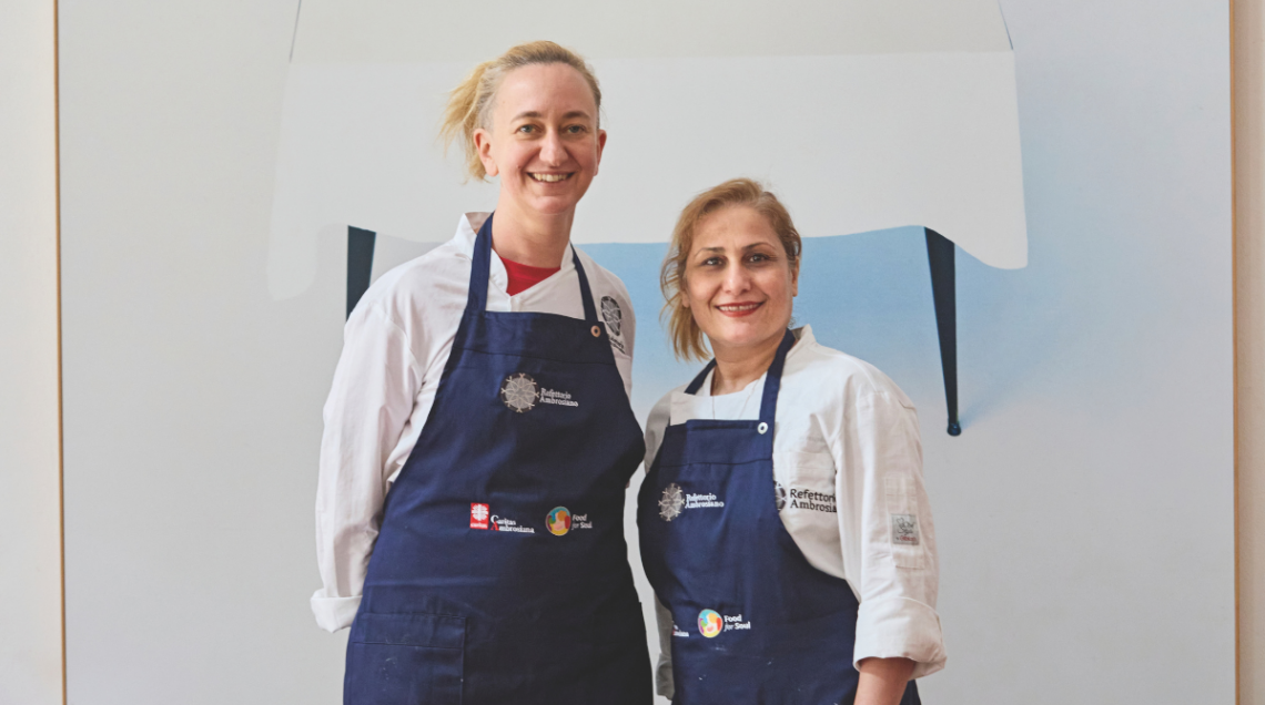 A sinistra Anna Cavallari, a destra Arefeh Jahangir