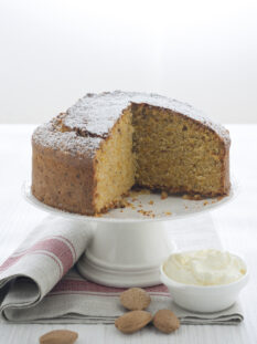 Torta di zucca con mandorle e amaretti
