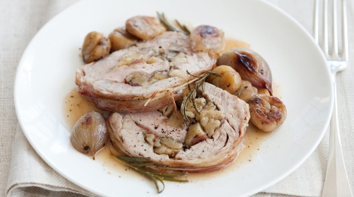 carr&eacute; di vitello farcito alle castagne