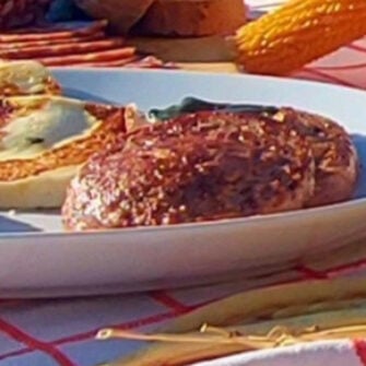 PASTìN BELLUNESE con polenta e formaggio
