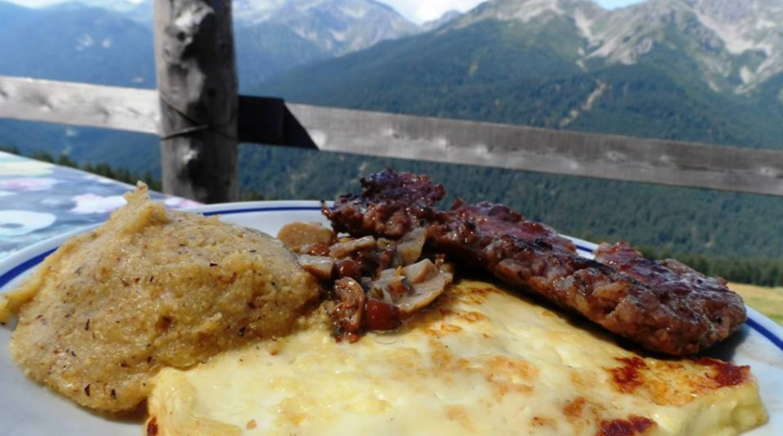 Pastìb bellunese con polenta