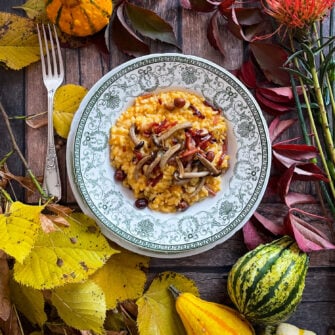 RISOTTO CREMOSO ALLA ZUCCA, GORGONZOLA, SPECK E NOCCIOLE TOSTATE