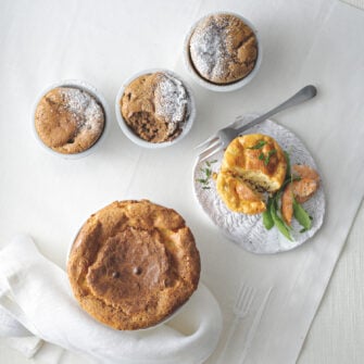 Soufflé di zucca e parmigiano al profumo di salvia